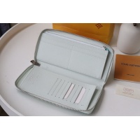 $98.00 USD Louis Vuitton AAA Quality Wallets #1011897