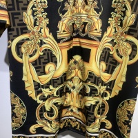 $45.00 USD Versace Shirts Short Sleeved For Men #1012144