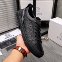 $72.00 USD Versace Casual Shoes For Men #1012648