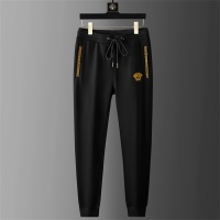 $85.00 USD Versace Tracksuits Long Sleeved For Men #1015438