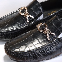 $68.00 USD Versace Leather Shoes For Men #1015715
