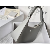 $172.00 USD Givenchy AAA Quality Handbags For Women #1015904