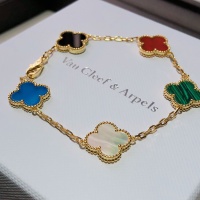 $39.00 USD Van Cleef & Arpels Bracelet For Women #1016186