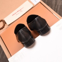 $98.00 USD Salvatore Ferragamo Leather Shoes For Men #1016372