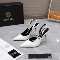 $108.00 USD Versace Sandal For Women #1016715