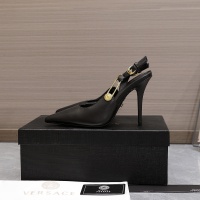 $108.00 USD Versace Sandal For Women #1016716