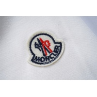 $32.00 USD Moncler T-Shirts Short Sleeved For Unisex #1017369