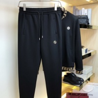 $92.00 USD Versace Tracksuits Long Sleeved For Men #1017672