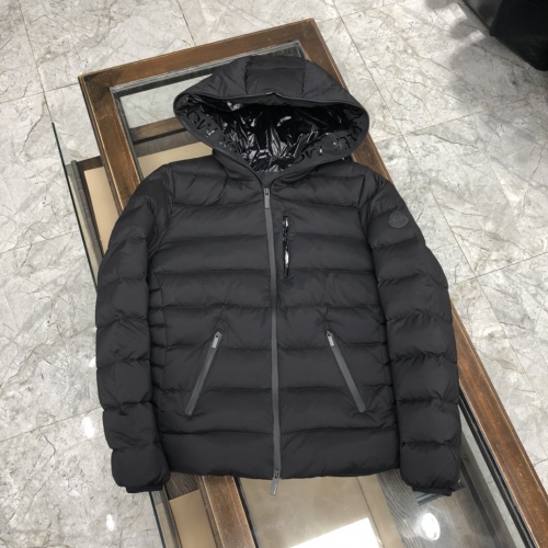 Moncler Down Feather Coat Long Sleeved For Women #1019653
