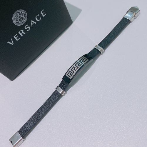 Replica Versace Bracelet #1019667 $42.00 USD for Wholesale