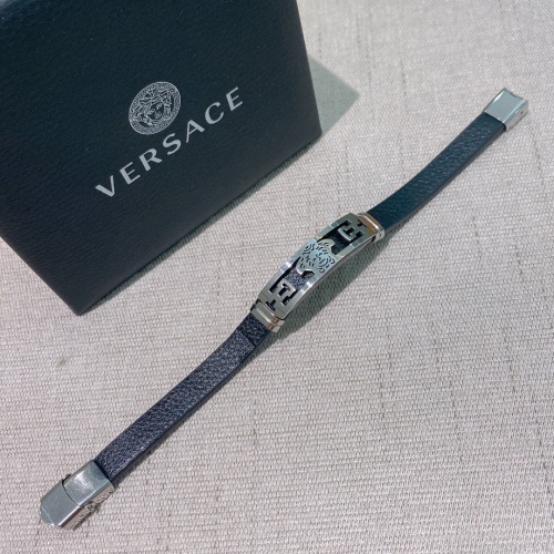Replica Versace Bracelet #1019738 $42.00 USD for Wholesale