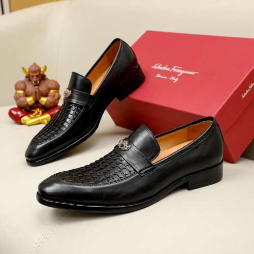 Salvatore Ferragamo Leather Shoes For Men #1020017