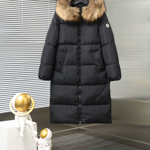 Moncler Down Feather Coat Long Sleeved For Women #1020210