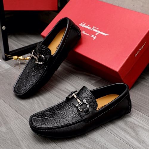 Salvatore Ferragamo Leather Shoes For Men #1020262