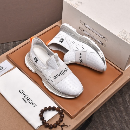 Givenchy Casual Shoes For Men #1021087