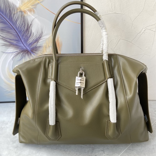 Givenchy AAA Quality Handbags For Women #1021130