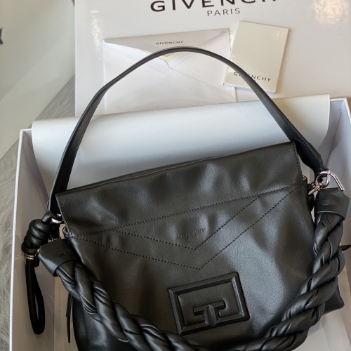 Givenchy AAA Quality Handbags For Women #1021162