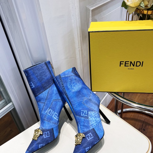 Replica Versace Boots For Women #1021464 $108.00 USD for Wholesale