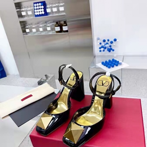 Valentino Sandal For Women #1021530