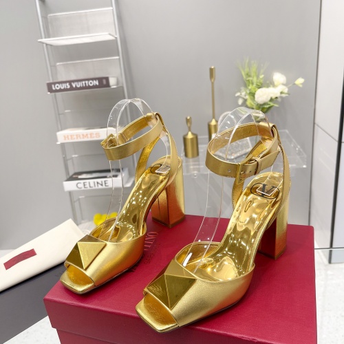 Valentino Sandal For Women #1021540 $98.00 USD, Wholesale Replica Valentino Sandal