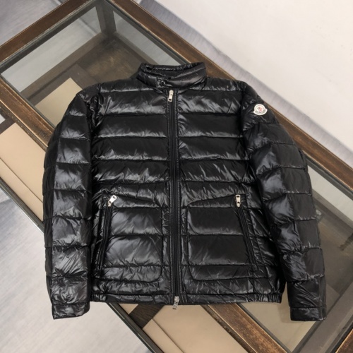 Moncler Down Feather Coat Long Sleeved For Men #1021566
