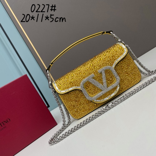 Valentino AAA Quality Messenger Bags For Women #1021957 $112.00 USD, Wholesale Replica Valentino AAA Quality Messenger Bags