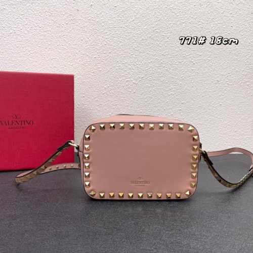 Valentino AAA Quality Messenger Bags For Women #1022120