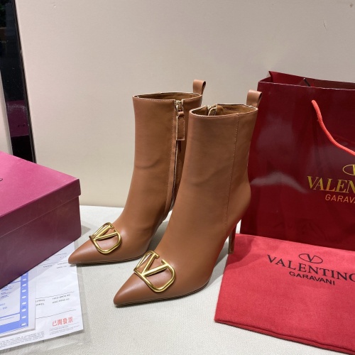 Valentino Boots For Women #1022490