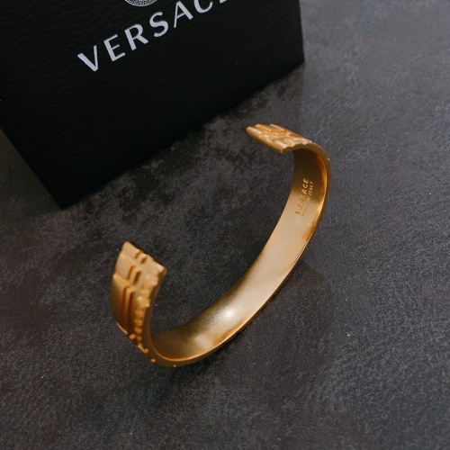Replica Versace Bracelet #1023711 $36.00 USD for Wholesale