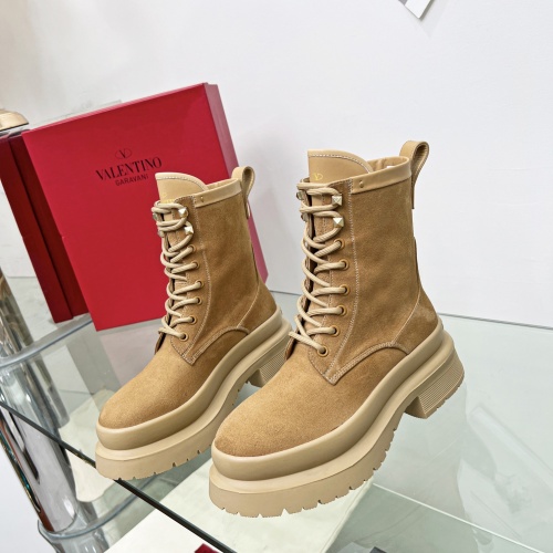 Valentino Boots For Women #1024253