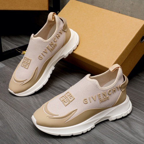 Givenchy Casual Shoes For Men #1024508