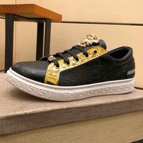 Replica Versace Casual Shoes For Men #1024672 $72.00 USD for Wholesale