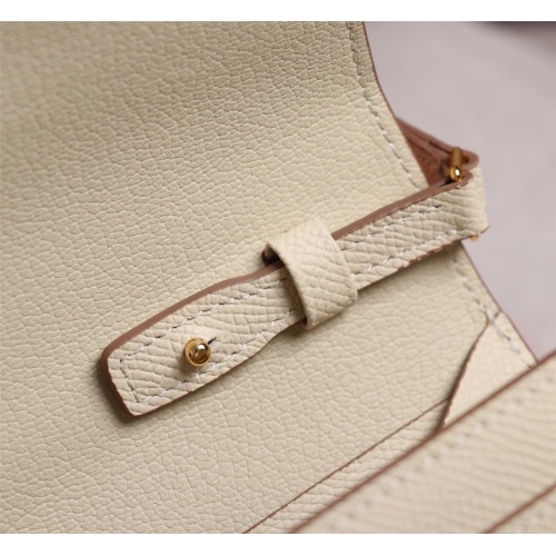 Replica Hermes AAA Quality Messenger Bags For Women #1024922 $175.00 USD for Wholesale