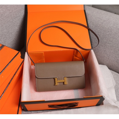 Hermes AAA Quality Messenger Bags For Women #1024926