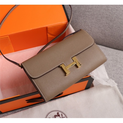 Replica Hermes AAA Quality Messenger Bags For Women #1024926 $175.00 USD for Wholesale