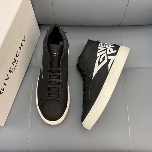 Givenchy High Tops Shoes For Men #1025073