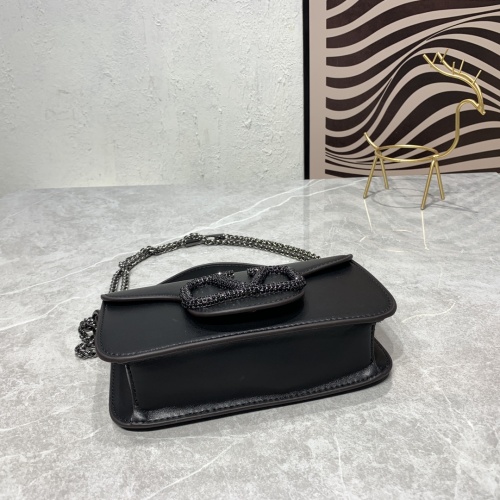 Replica Valentino AAA Quality Messenger Bags For Women #1025091 $98.00 USD for Wholesale