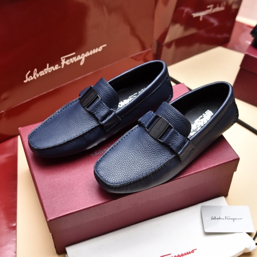 Salvatore Ferragamo Leather Shoes For Men #1025219
