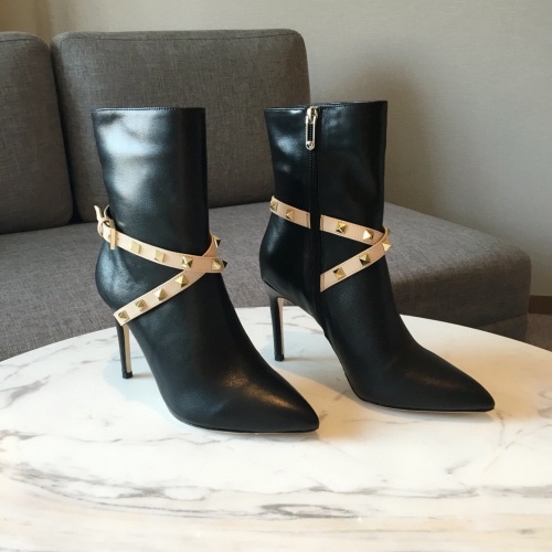 Valentino Boots For Women #1025324