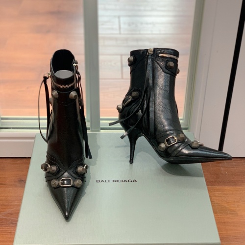 Replica Balenciaga Boots For Women #1025330 $172.00 USD for Wholesale