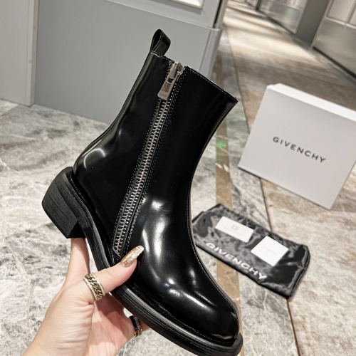 Givenchy Boots For Women #1025388