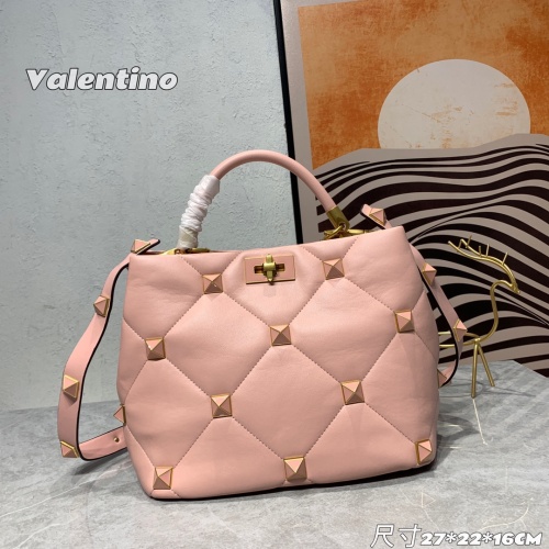 Valentino AAA Quality Messenger Bags For Women #1025408