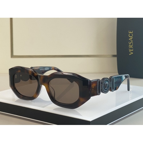 Versace AAA Quality Sunglasses #1026787