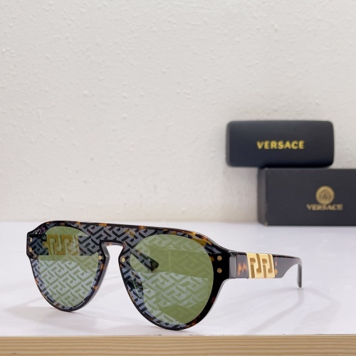 Versace AAA Quality Sunglasses #1026791