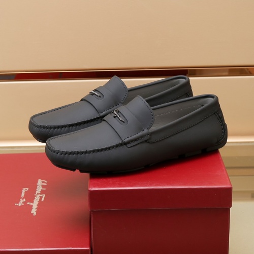 Salvatore Ferragamo Leather Shoes For Men #1027039
