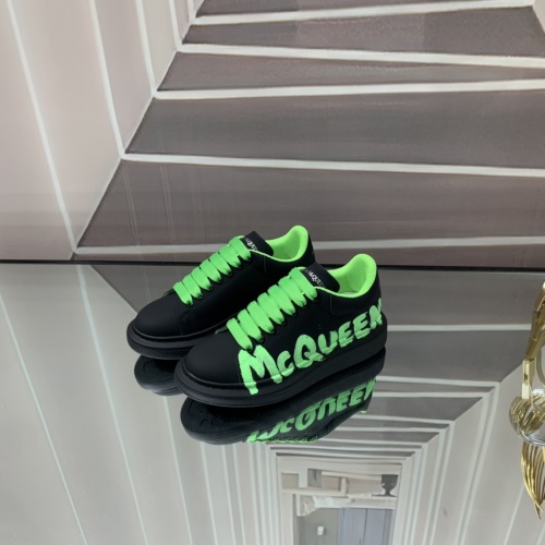 Alexander McQueen Shoes For Men #1027056
