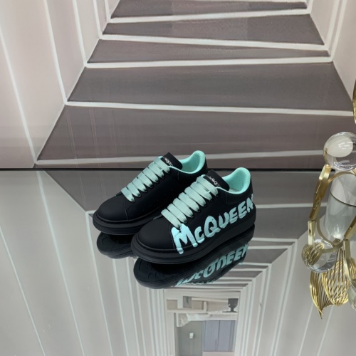 Alexander McQueen Shoes For Women #1027059