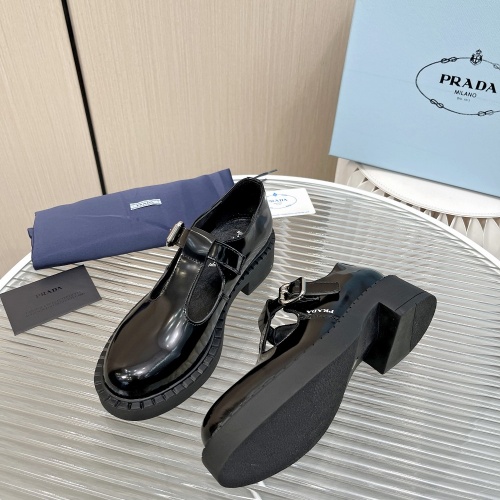 Prada Casual Shoes For Women #1027093