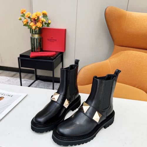 Valentino Boots For Women #1027317