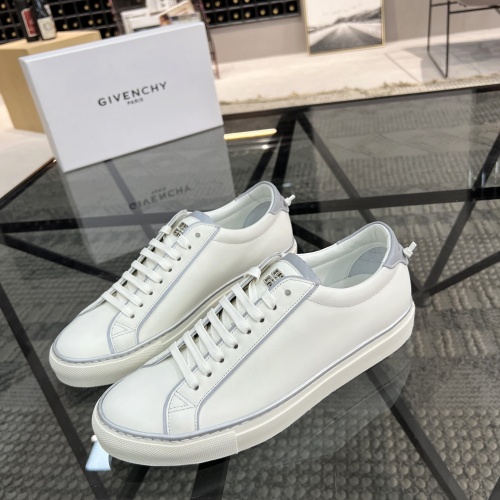 Givenchy Casual Shoes For Men #1027869